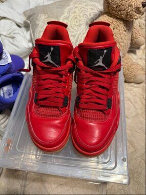 Women's Air Jordan 4 Retro NRG 'Singles Day' sneaker in Fire Red WOMENS 7.5